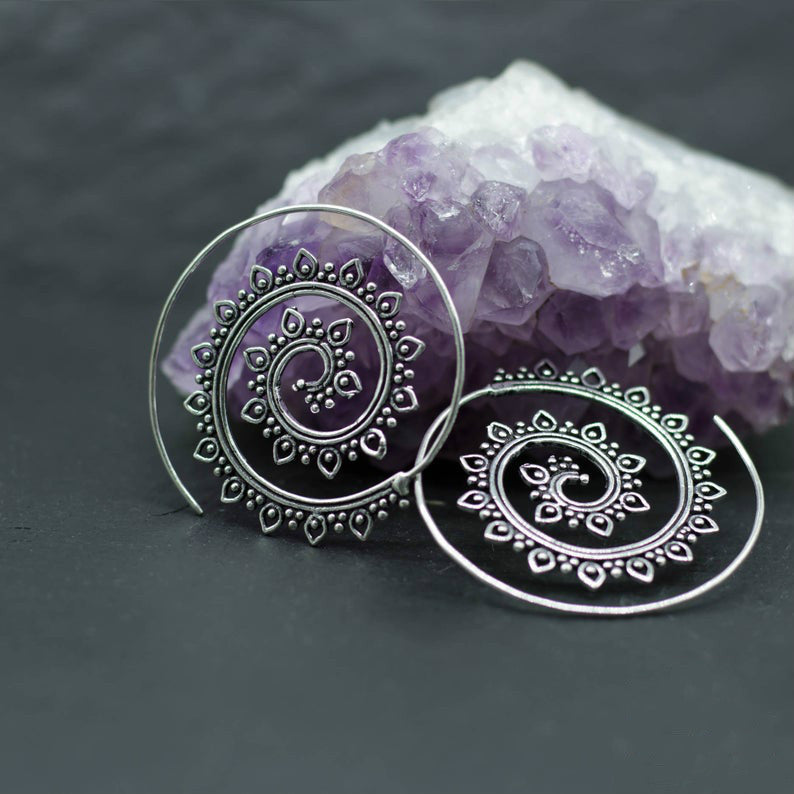 Vintage Handmade Earring