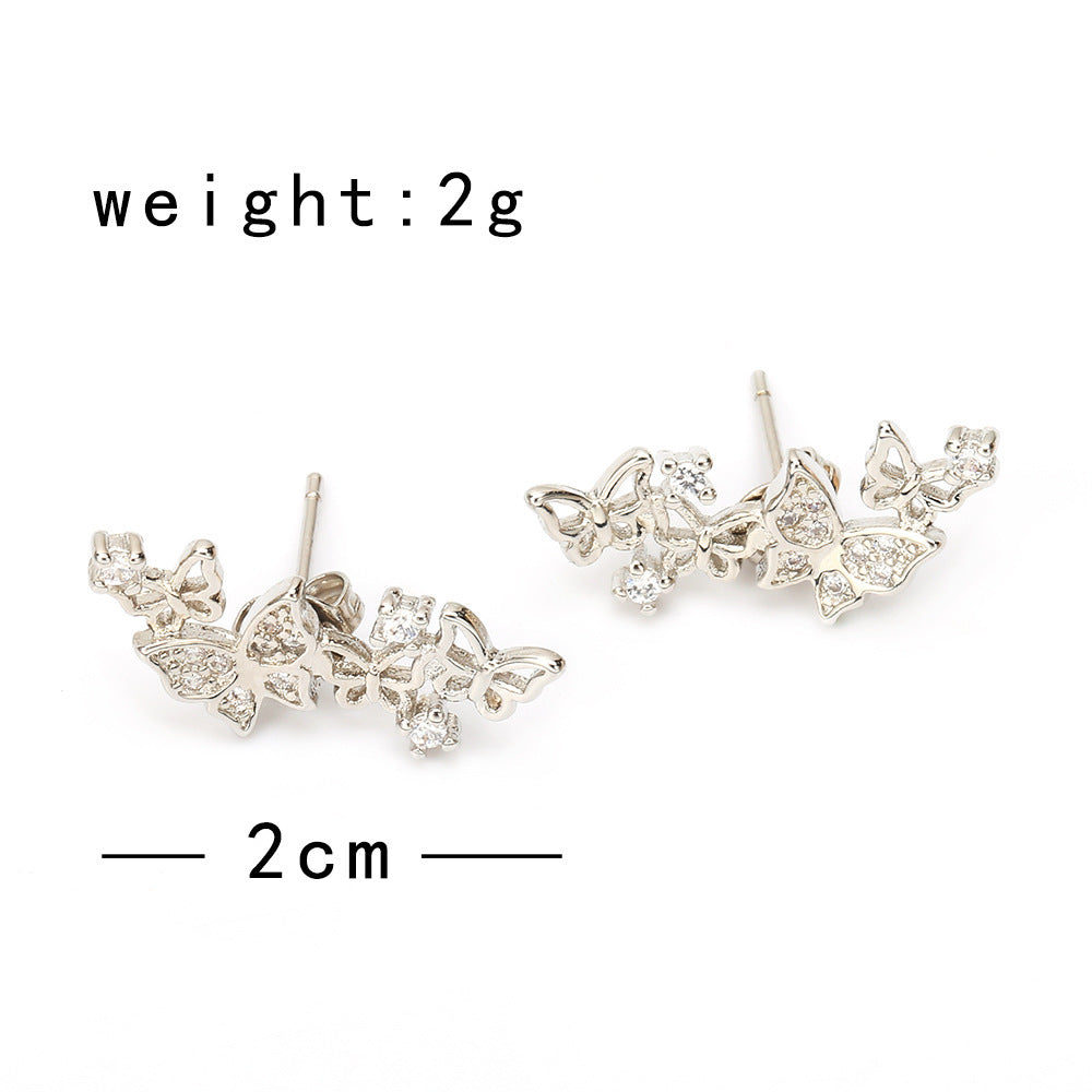 Classic Gold Earring with Timeless Appeal