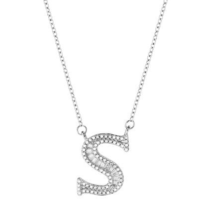 Beautiful Silver Necklace with Unique Style
