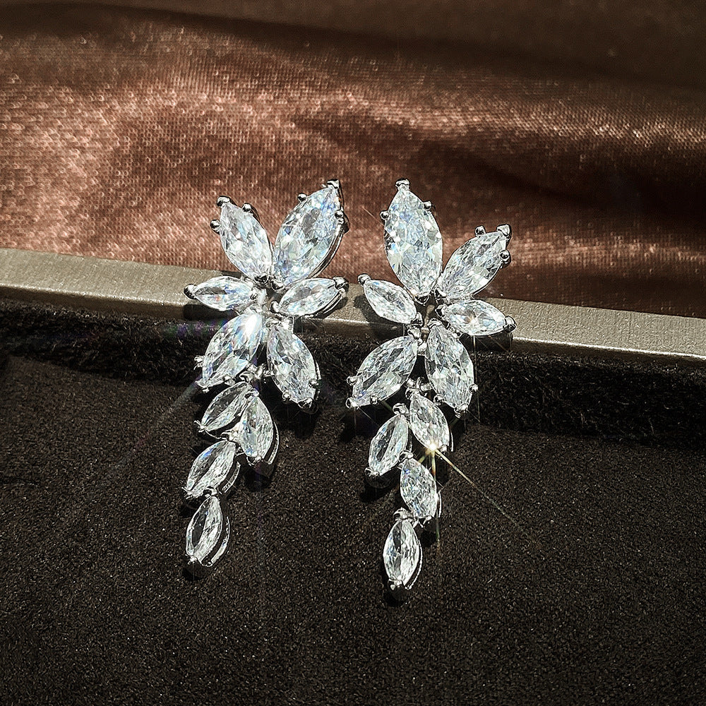 Elegant Earring for Every Occasion