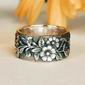 Classic Silver Ring with Timeless Appeal
