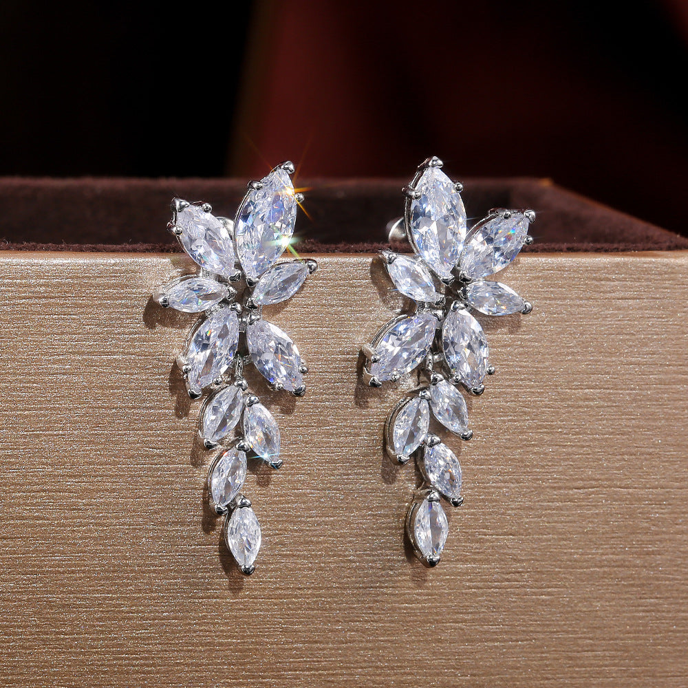 Elegant Earring for Every Occasion