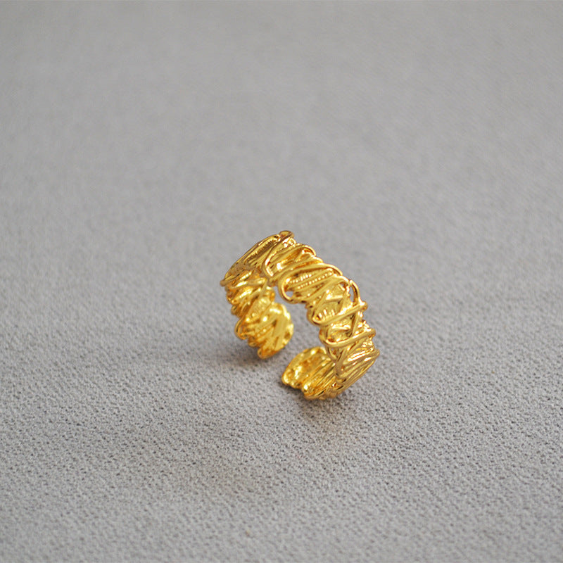 Stunning Gold Ring for Daily Wear