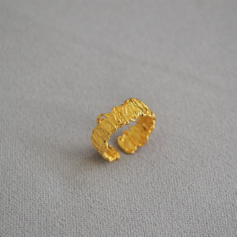 Stunning Gold Ring for Daily Wear