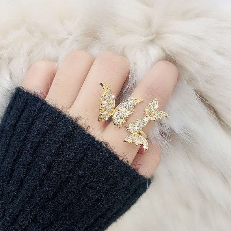 Charming Ring for Any Occasion