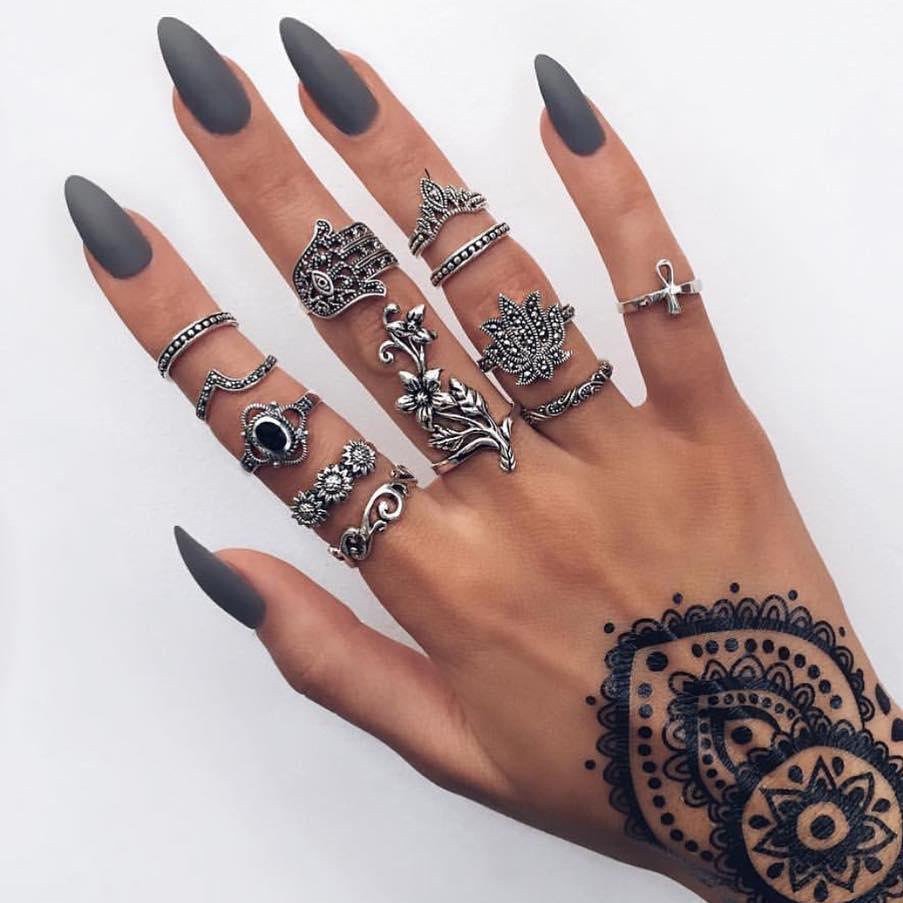Charming Set for Any Occasion