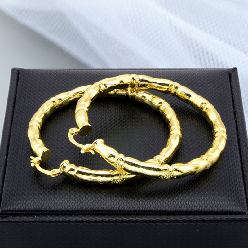 Classic Earring with Timeless Appeal