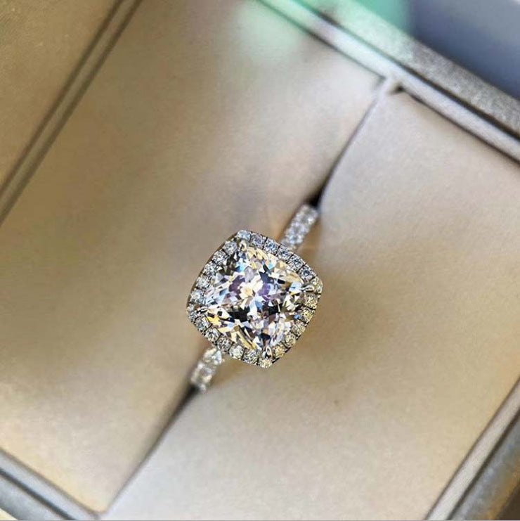 Elegant Ring for Every Occasion