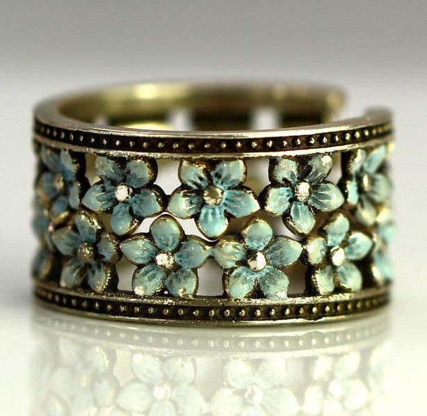 Stunning Ring for Daily Wear