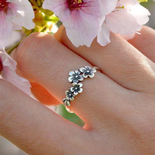 Beautiful Silver Ring with Unique Style