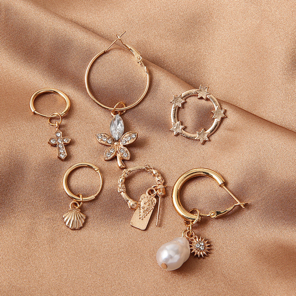 Delicate Artisan Pearl Earring