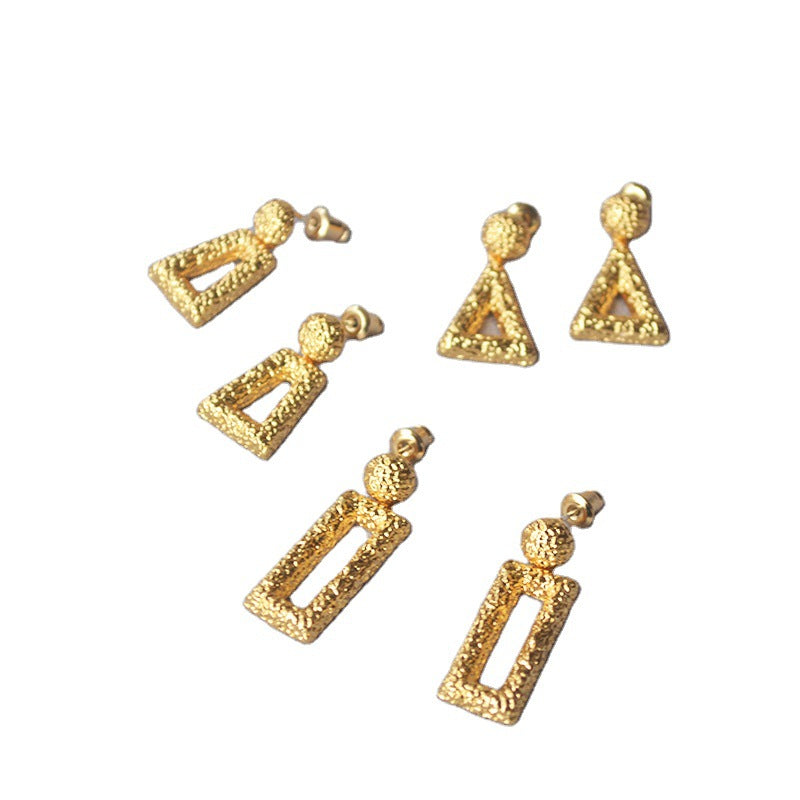 Beautiful Gold Earring with Unique Style