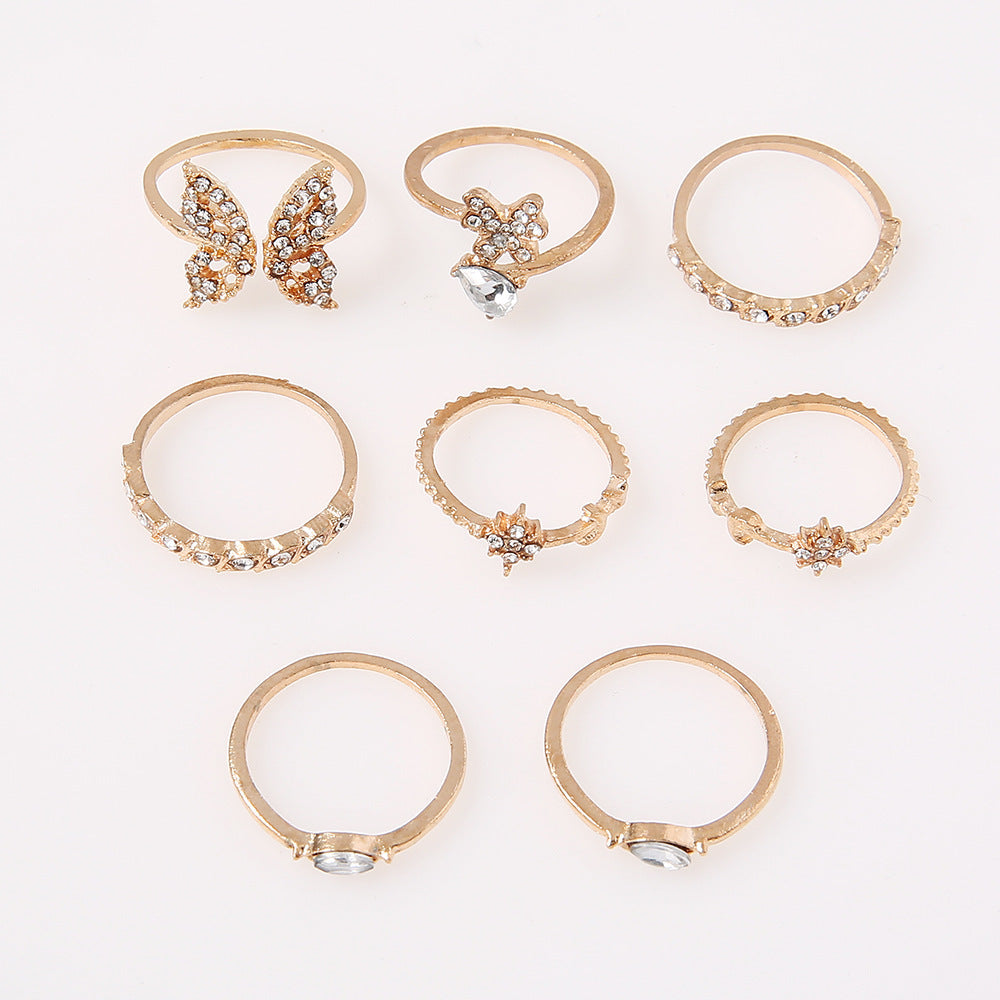 Beautiful Set with Unique Style
