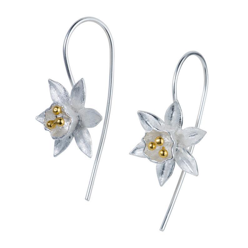 Classic Silver Earring with Timeless Appeal
