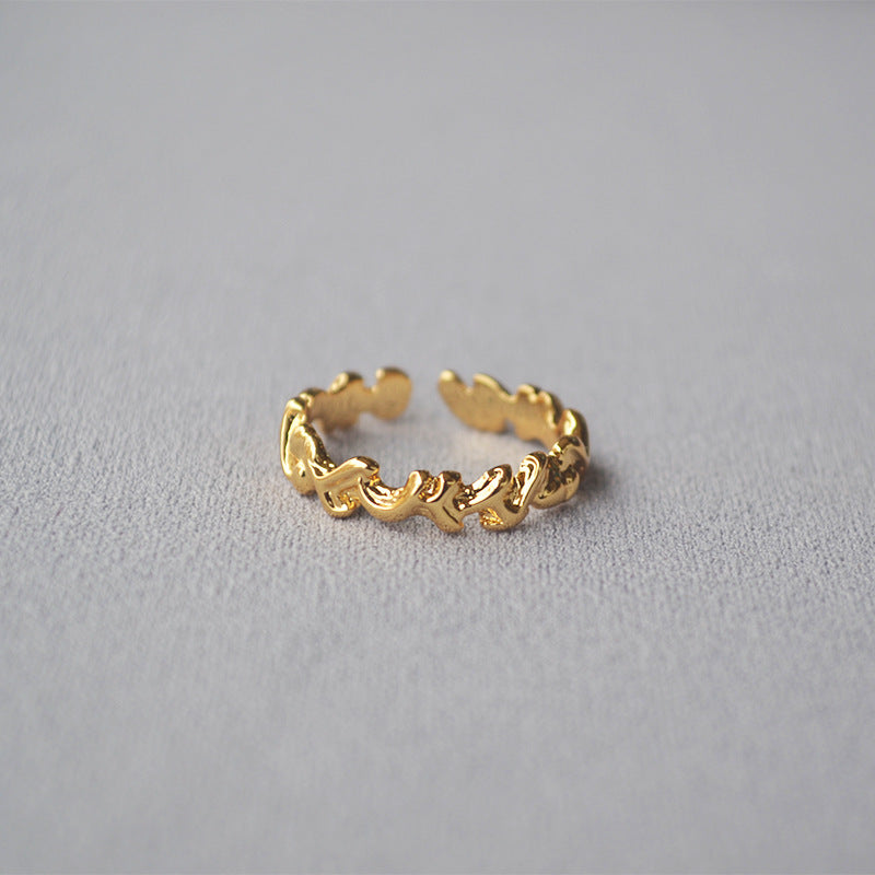 Romantic Gold Ring for Special Moments