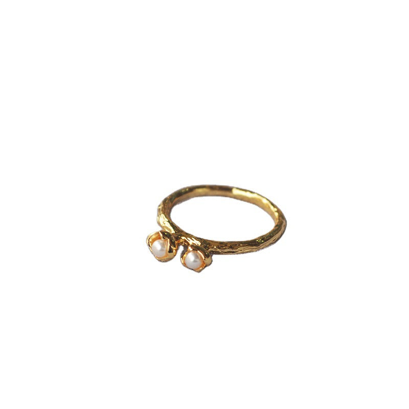 Beautiful Pearl Ring with Unique Style