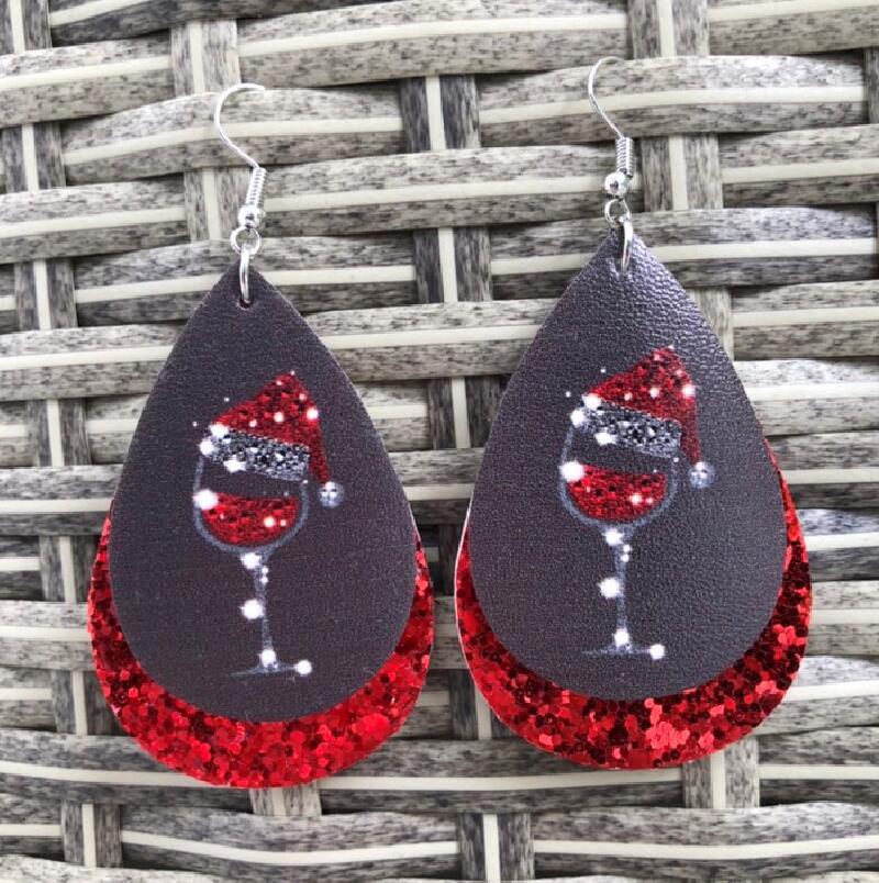 Charming Earring for Any Occasion