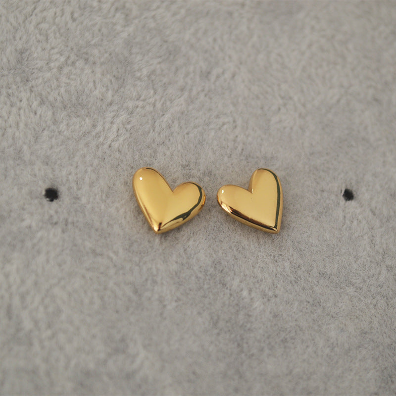Stunning Gold Earring for Daily Wear