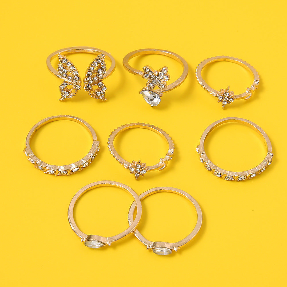 Beautiful Set with Unique Style