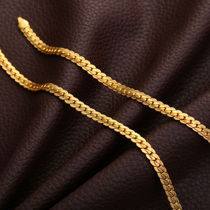 Romantic Gold Necklace for Special Moments