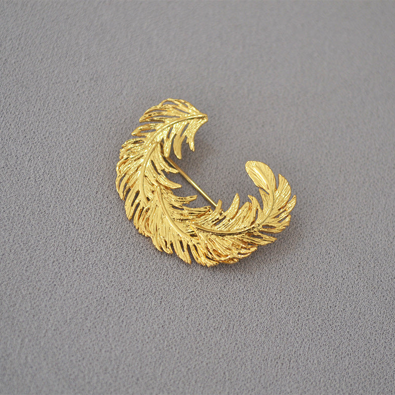 Classic Gold Piece with Timeless Appeal