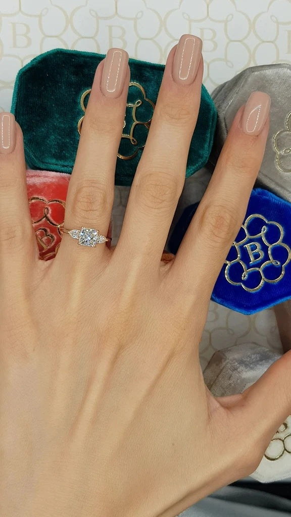 Beautiful Ring with Unique Style