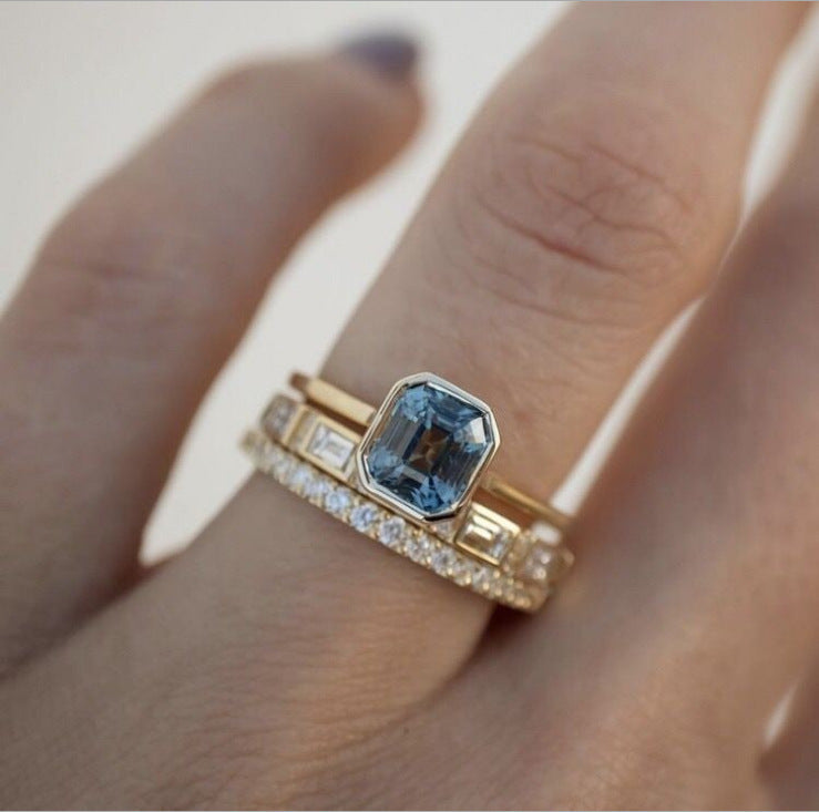 Romantic Gold Set for Special Moments