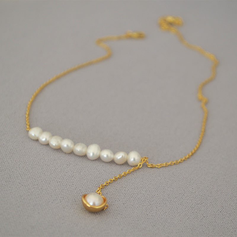 Romantic Pearl Necklace for Special Moments