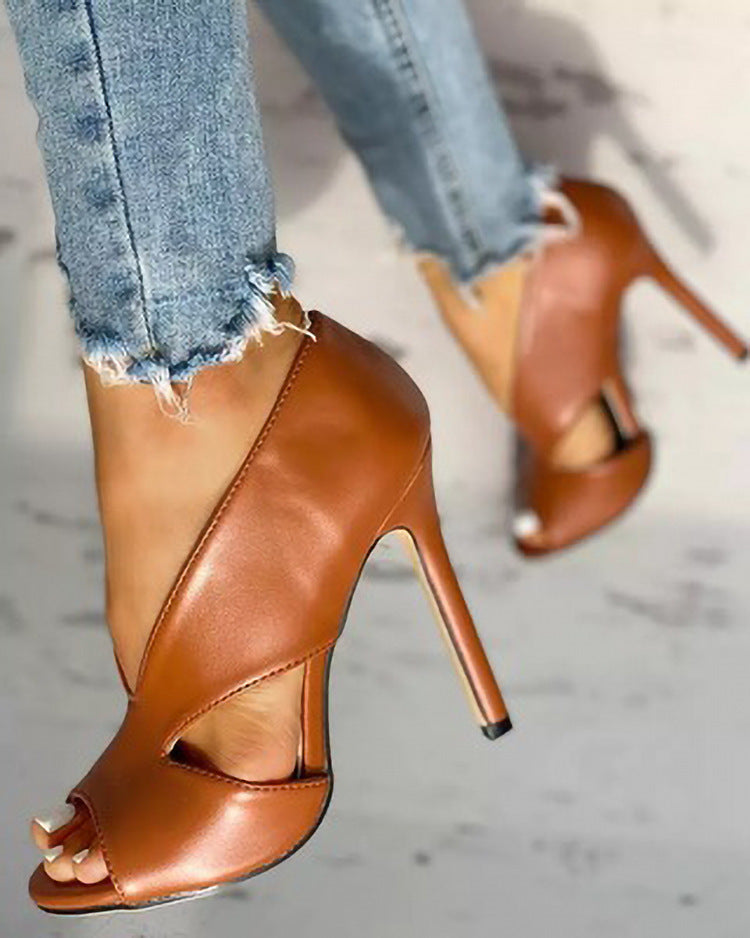 Classic Orthopedic Sandals with Timeless Style
