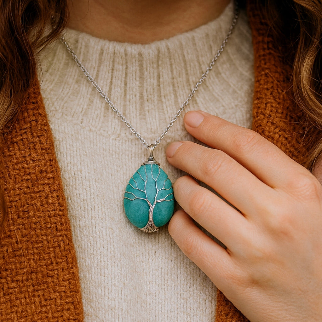 Stunning Necklace for Daily Wear