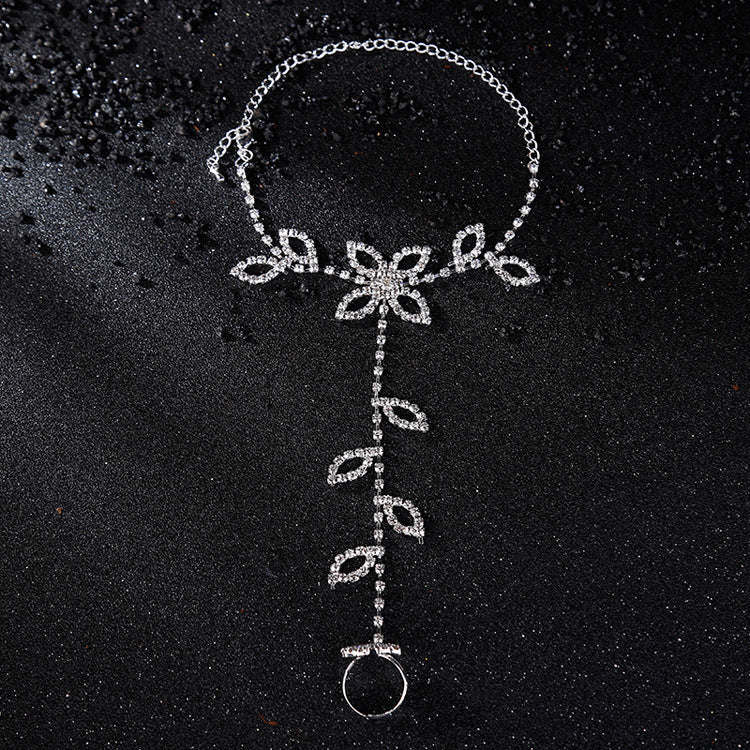 Classic Anklet with Timeless Appeal