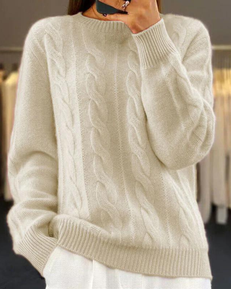 JO | Relaxed and timeless sweater
