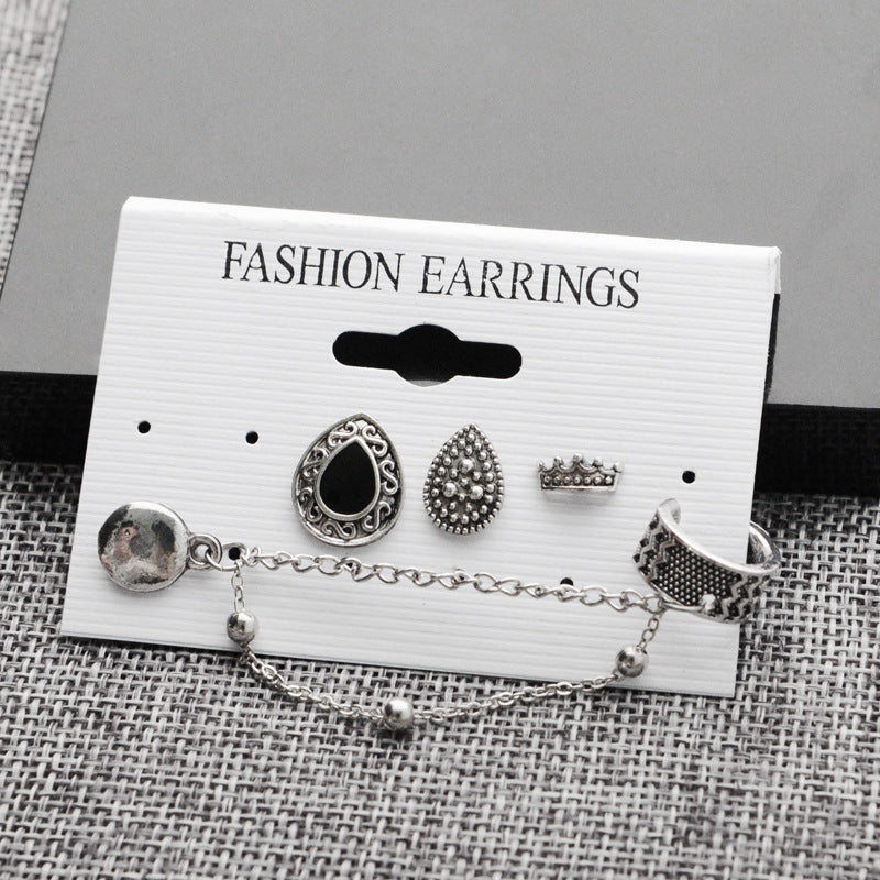 Classic Set with Timeless Appeal