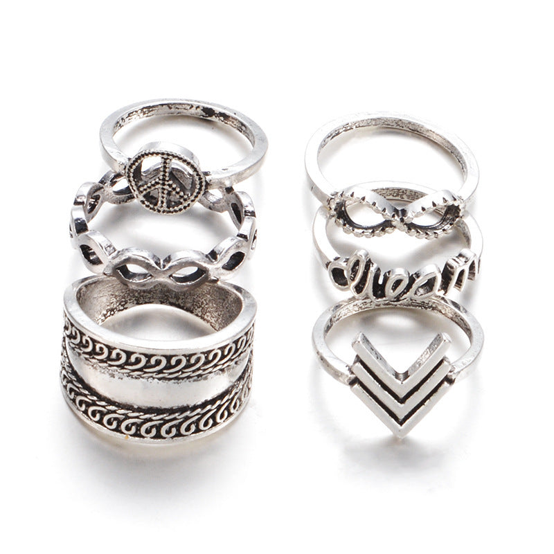 Beautiful Set with Unique Style