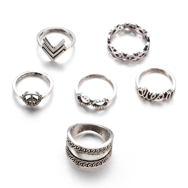 Beautiful Set with Unique Style