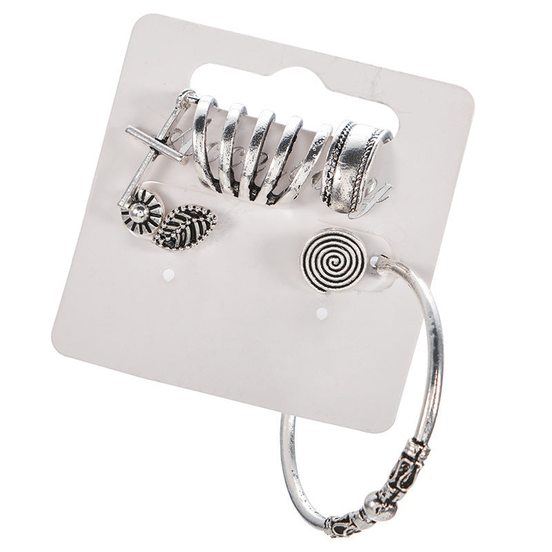 Classic Set with Timeless Appeal