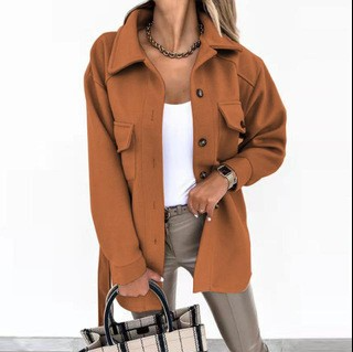JO | elegant jacket with buttons and pockets