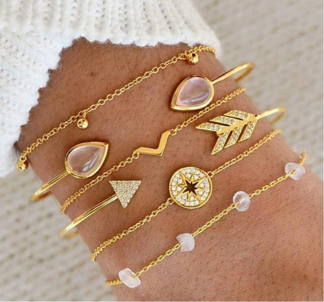 Romantic Bracelet for Special Moments