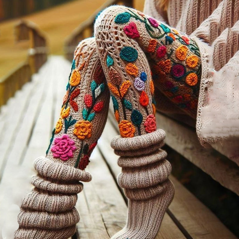 Vintage Floral And Leaf Cozy Knit Leggings artswardrobe