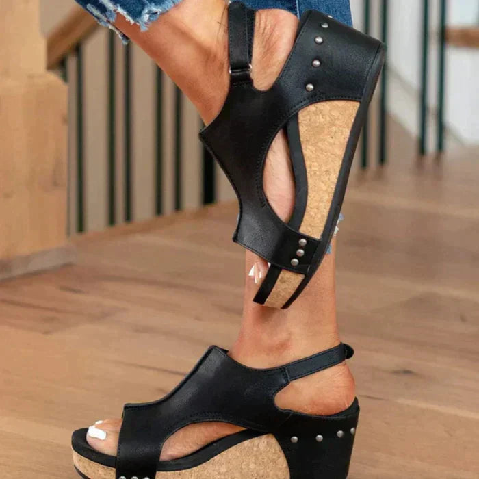 KS | Elegant summer wedge sandals
