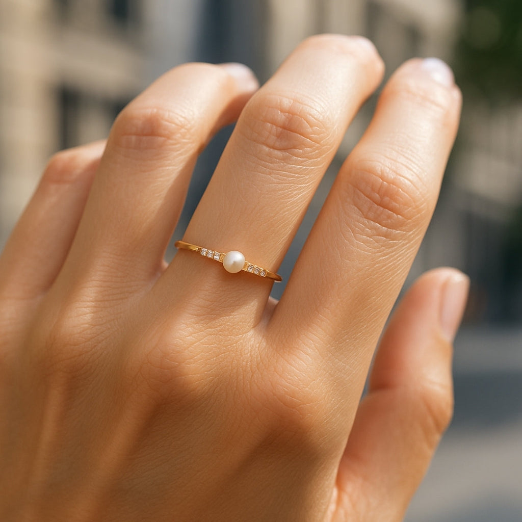 Romantic Gold Ring for Special Moments