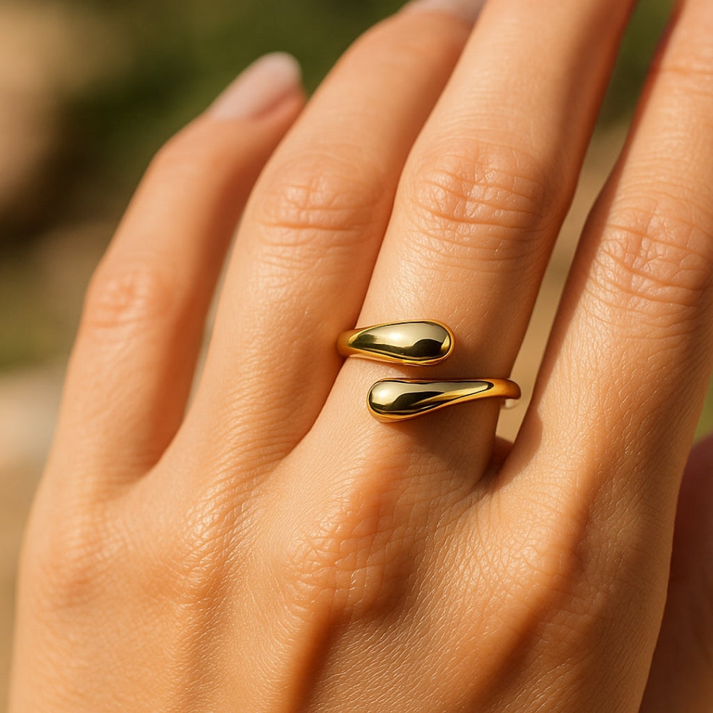 Stunning Gold Ring for Daily Wear