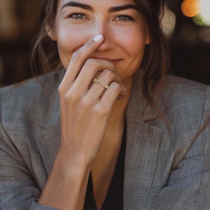 Beautiful Gold Ring with Unique Style