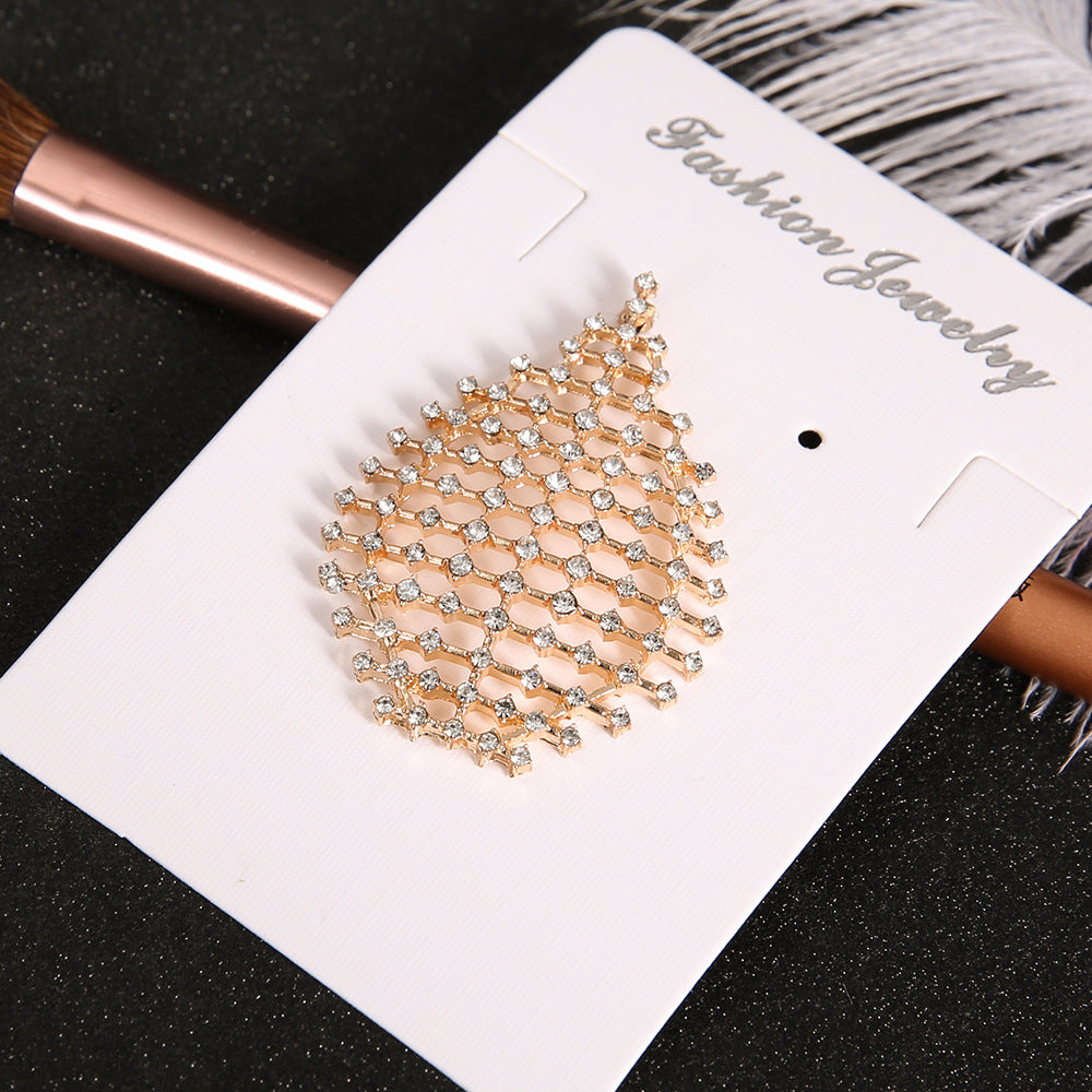 Beautiful Gold Earring with Unique Style