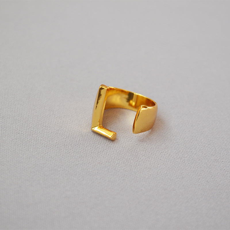 Elegant Gold Ring for Every Occasion