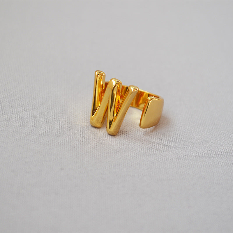 Elegant Gold Ring for Every Occasion