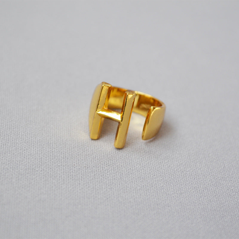 Elegant Gold Ring for Every Occasion