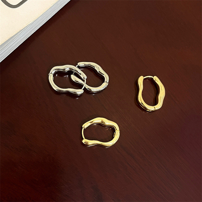 Stunning Gold Earring for Daily Wear