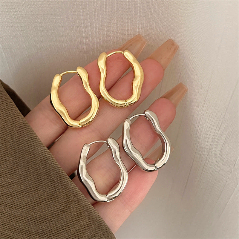 Stunning Gold Earring for Daily Wear
