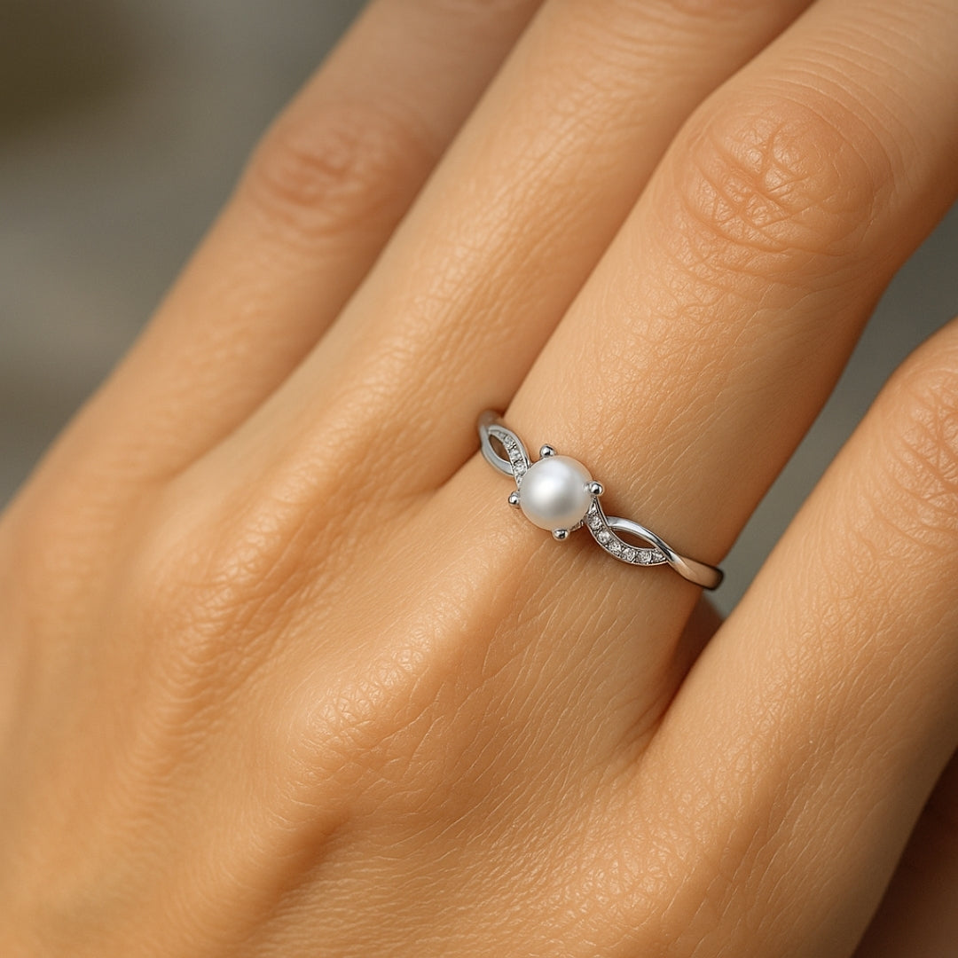 Elegant Silver Ring for Every Occasion